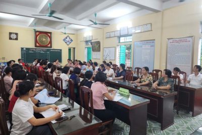 TRƯỜNG TIỂU HỌC ĐỒNG SƠN TỔ CHỨC HỘI NGHỊ VIÊN CHỨC, NGƯỜI LAO ĐỘNG NĂM HỌC 2025 – 2026