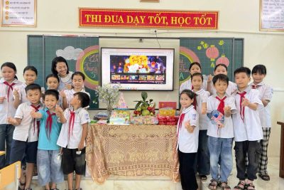 VUI TẾT TRUNG THU TRƯỜNG TH ĐÔNG SƠN